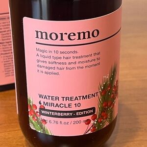 Moremo Water Treatment and Miracle 10 Hair Treatment in 10 Second Winterberry